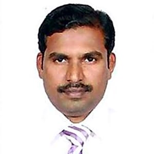 Dr. Muthukumar